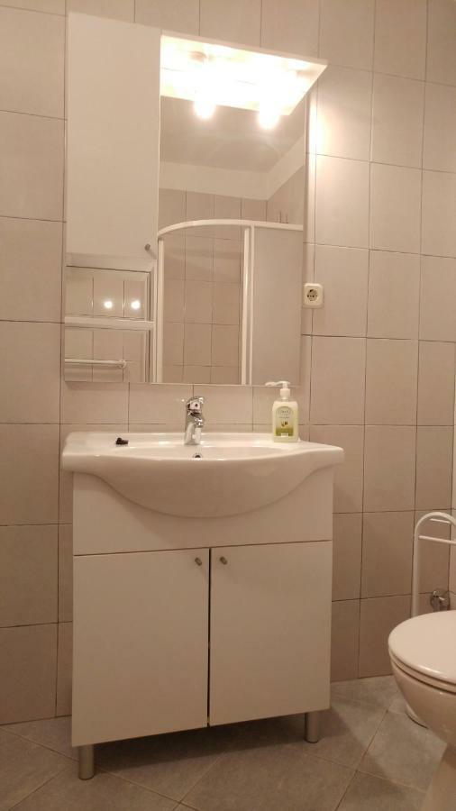 Apartmani Kastelan Barbat na Rabu Zewnętrze zdjęcie