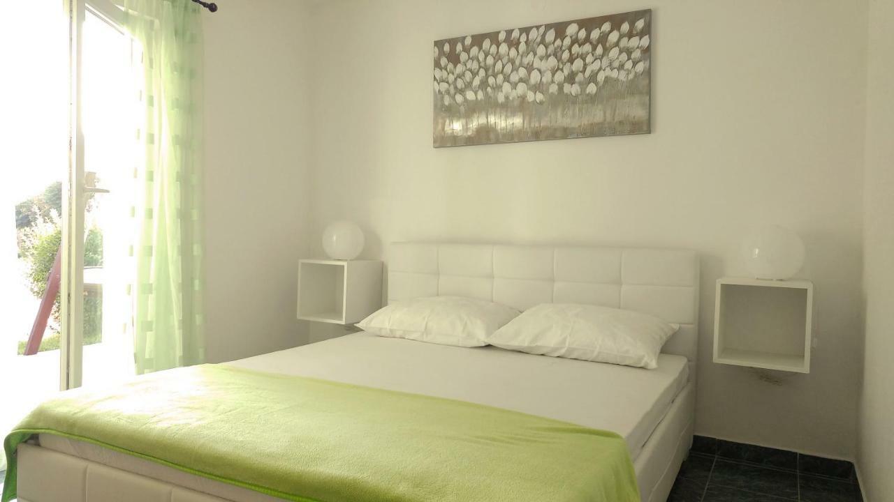 Apartmani Kastelan Barbat na Rabu Zewnętrze zdjęcie