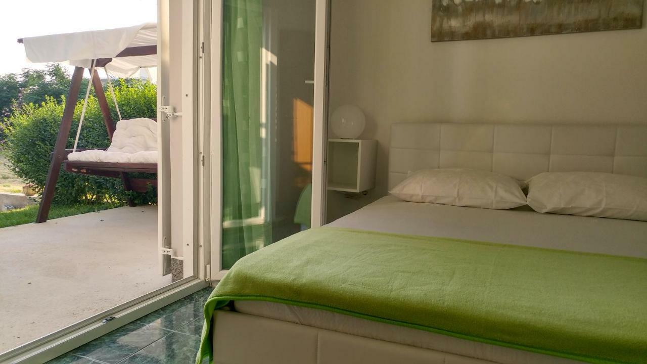 Apartmani Kastelan Barbat na Rabu Zewnętrze zdjęcie