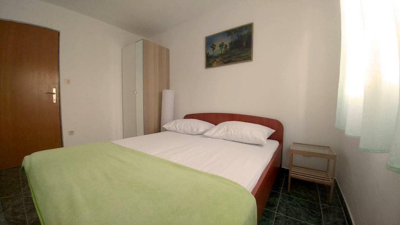 Apartmani Kastelan Barbat na Rabu Zewnętrze zdjęcie